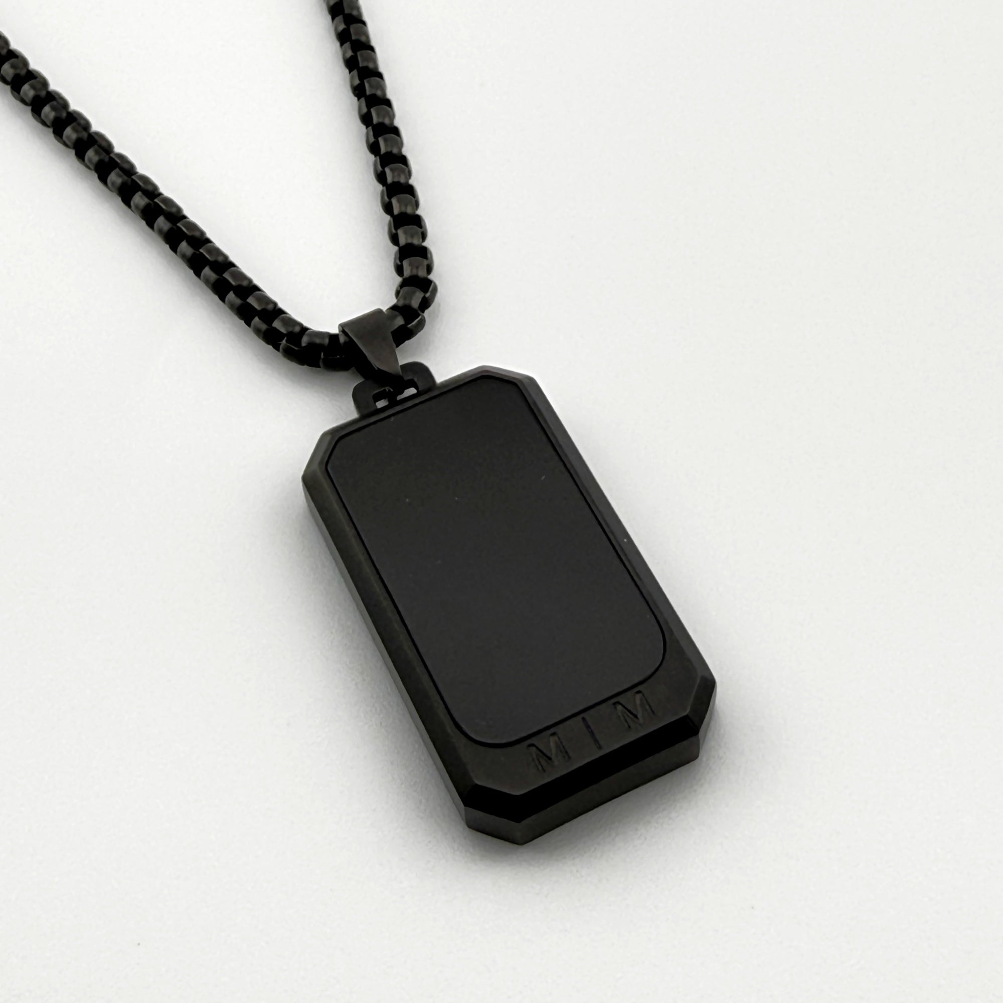 Mentis | Man Pendant